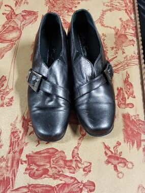 Helle Comfort Metallic Leather Slip-On Heels with Buckle